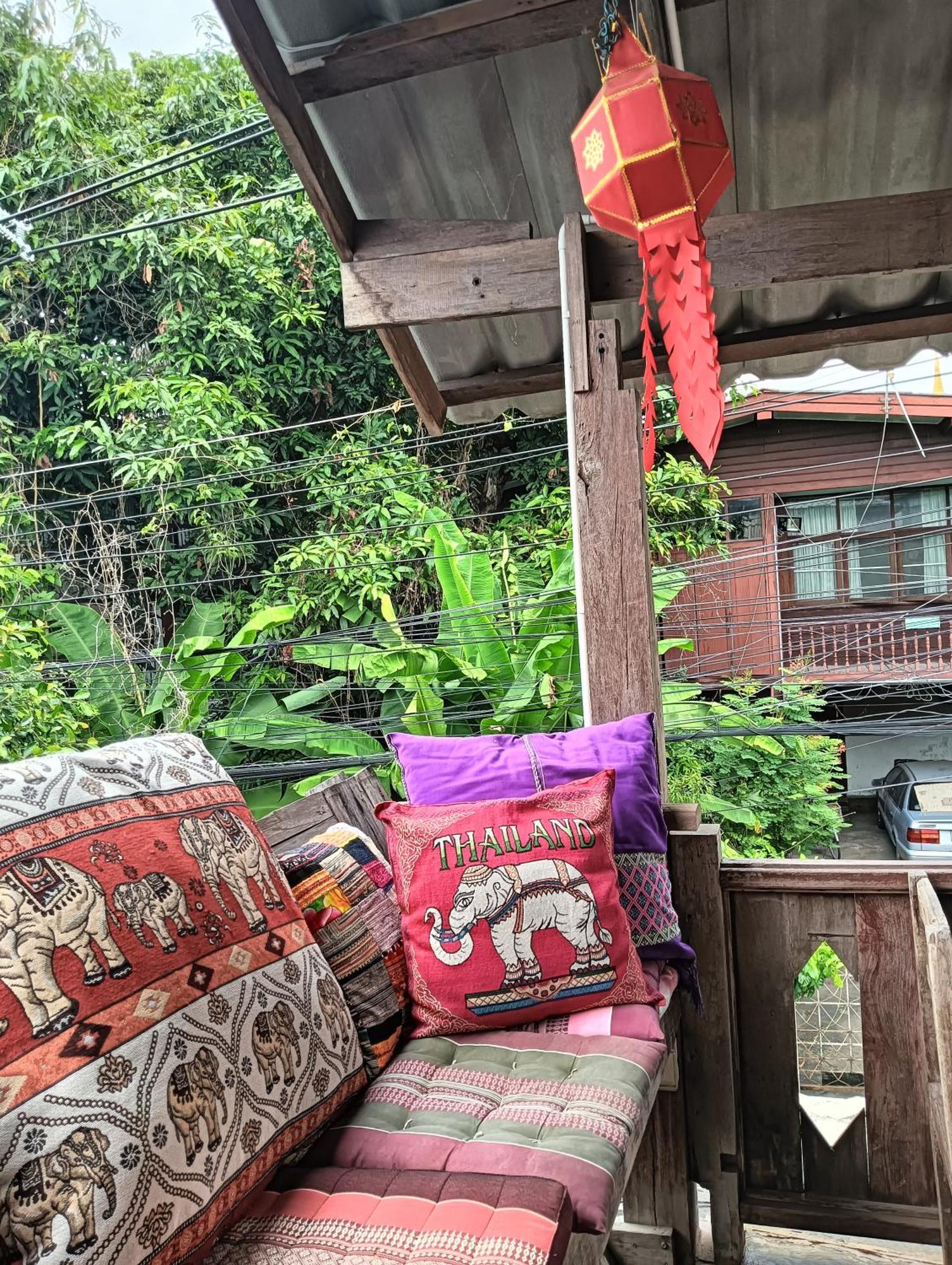 Huen Chiang Man Hostel (Adults Only) Чіангмай Екстер'єр фото