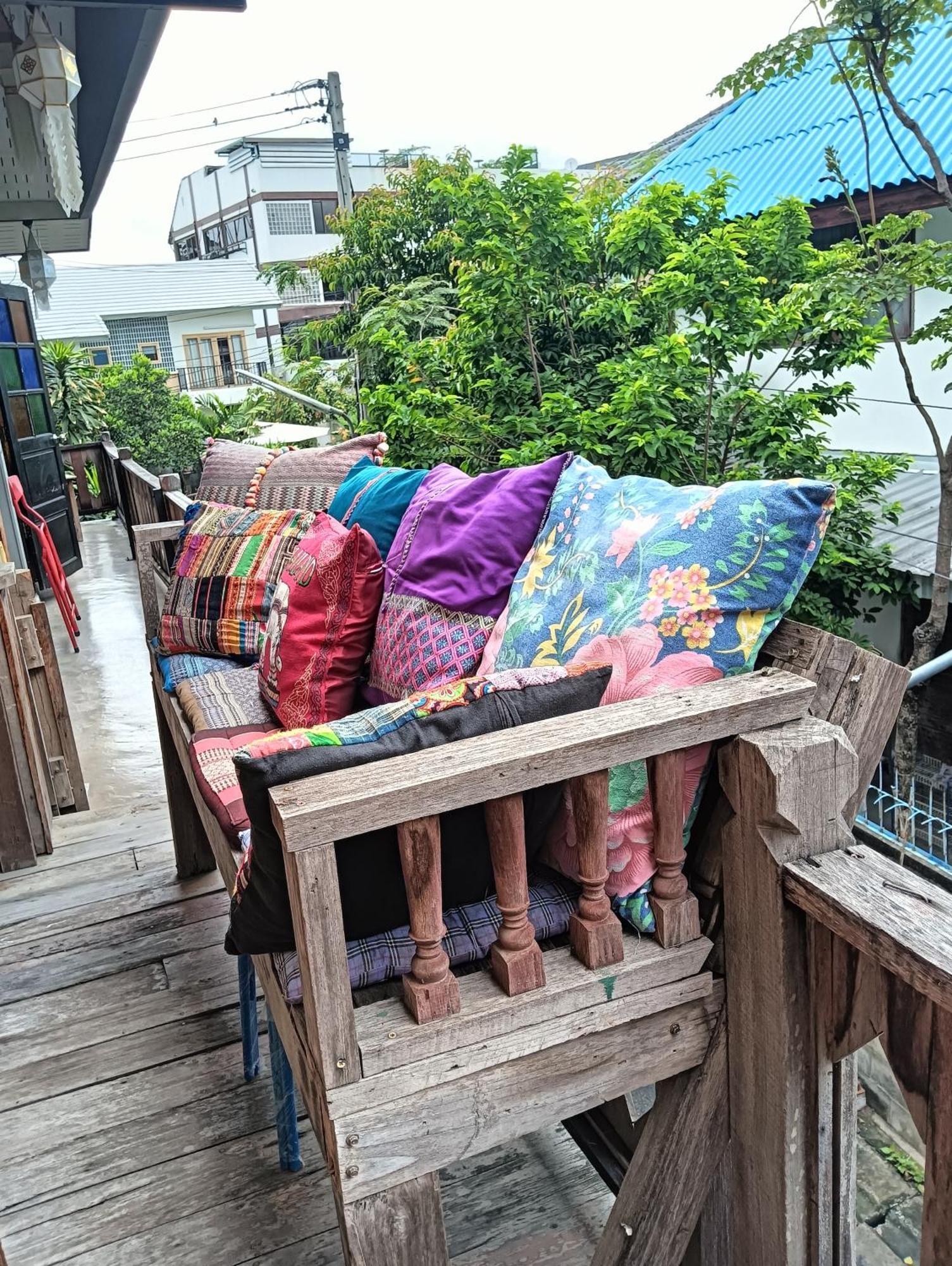 Huen Chiang Man Hostel (Adults Only) Чіангмай Екстер'єр фото
