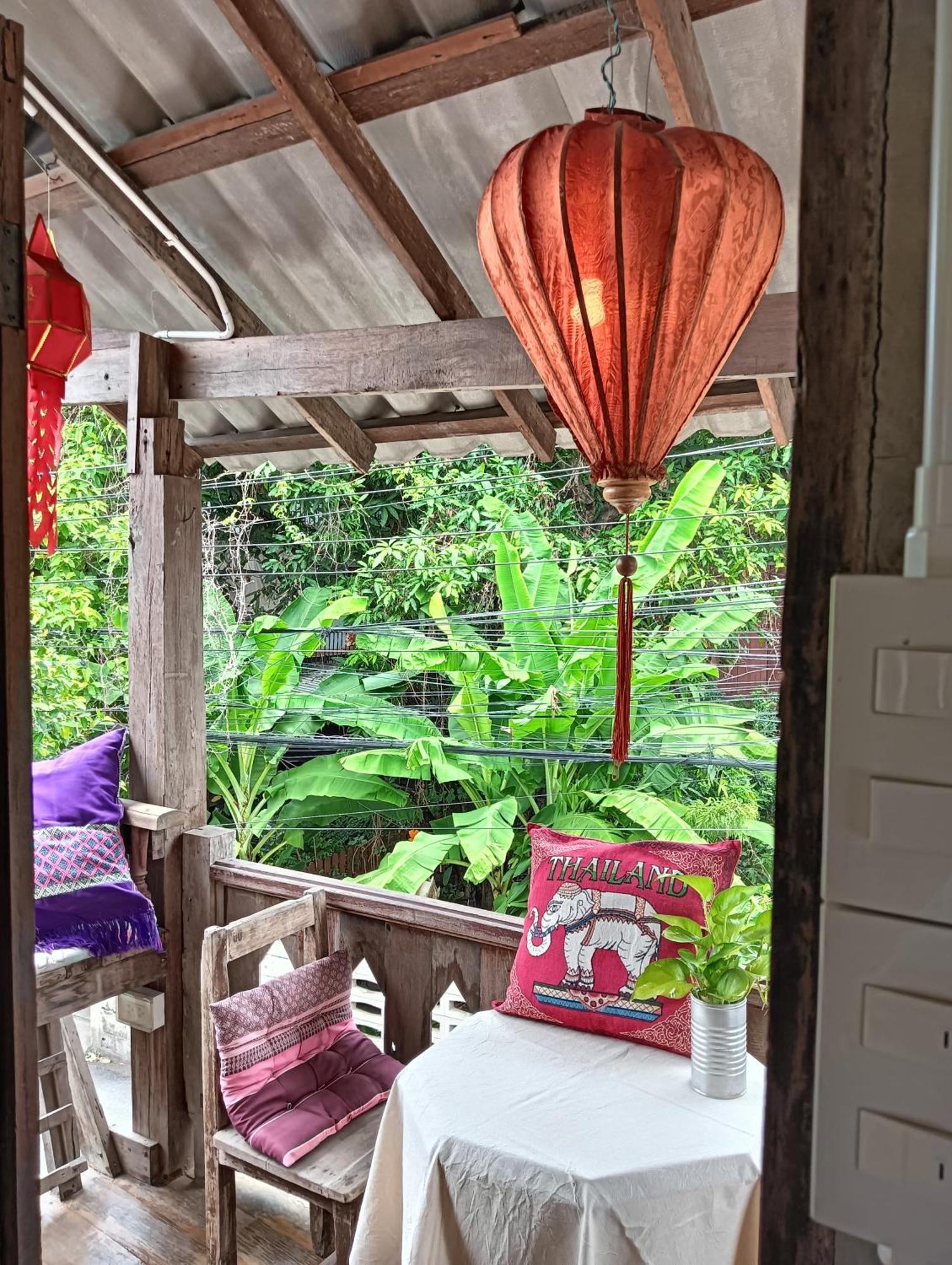 Huen Chiang Man Hostel (Adults Only) Чіангмай Екстер'єр фото