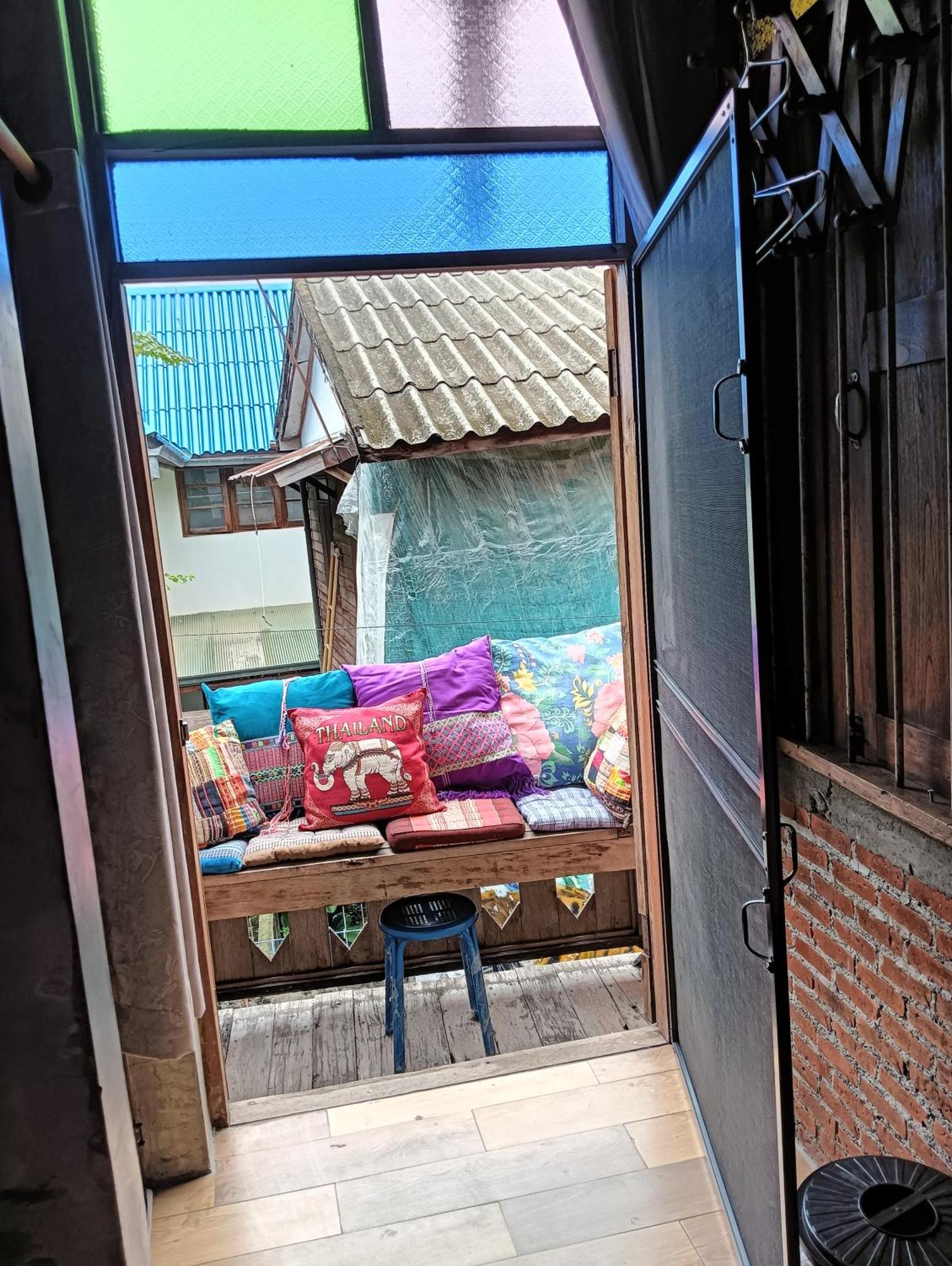 Huen Chiang Man Hostel (Adults Only) Чіангмай Екстер'єр фото