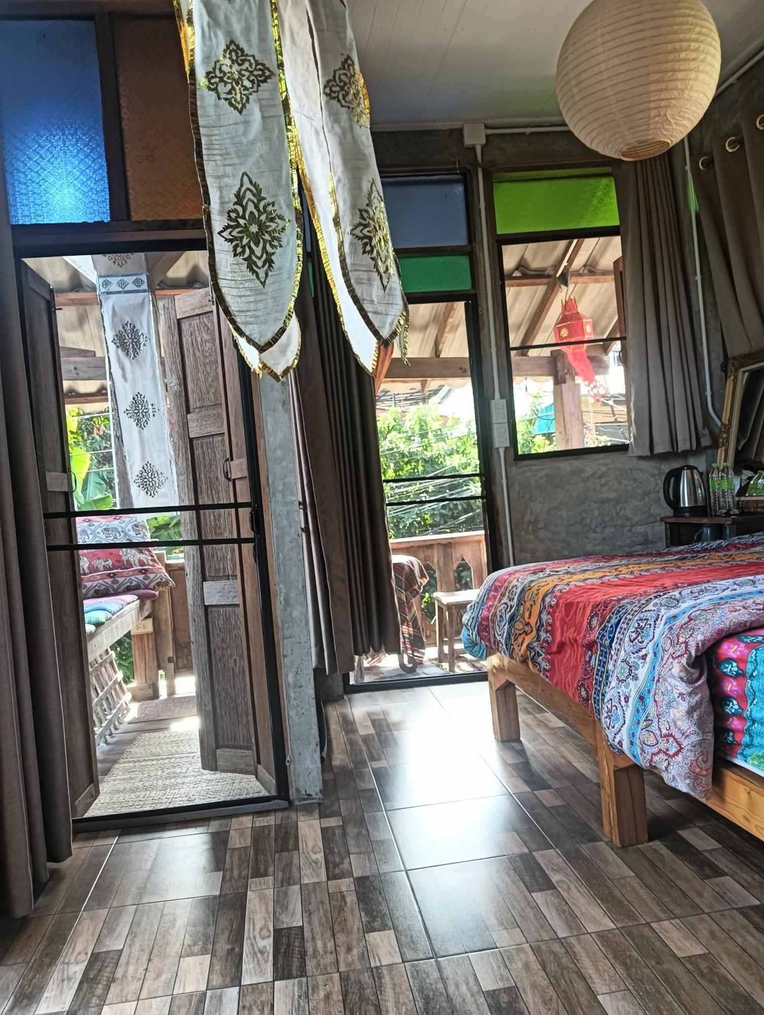 Huen Chiang Man Hostel (Adults Only) Чіангмай Екстер'єр фото