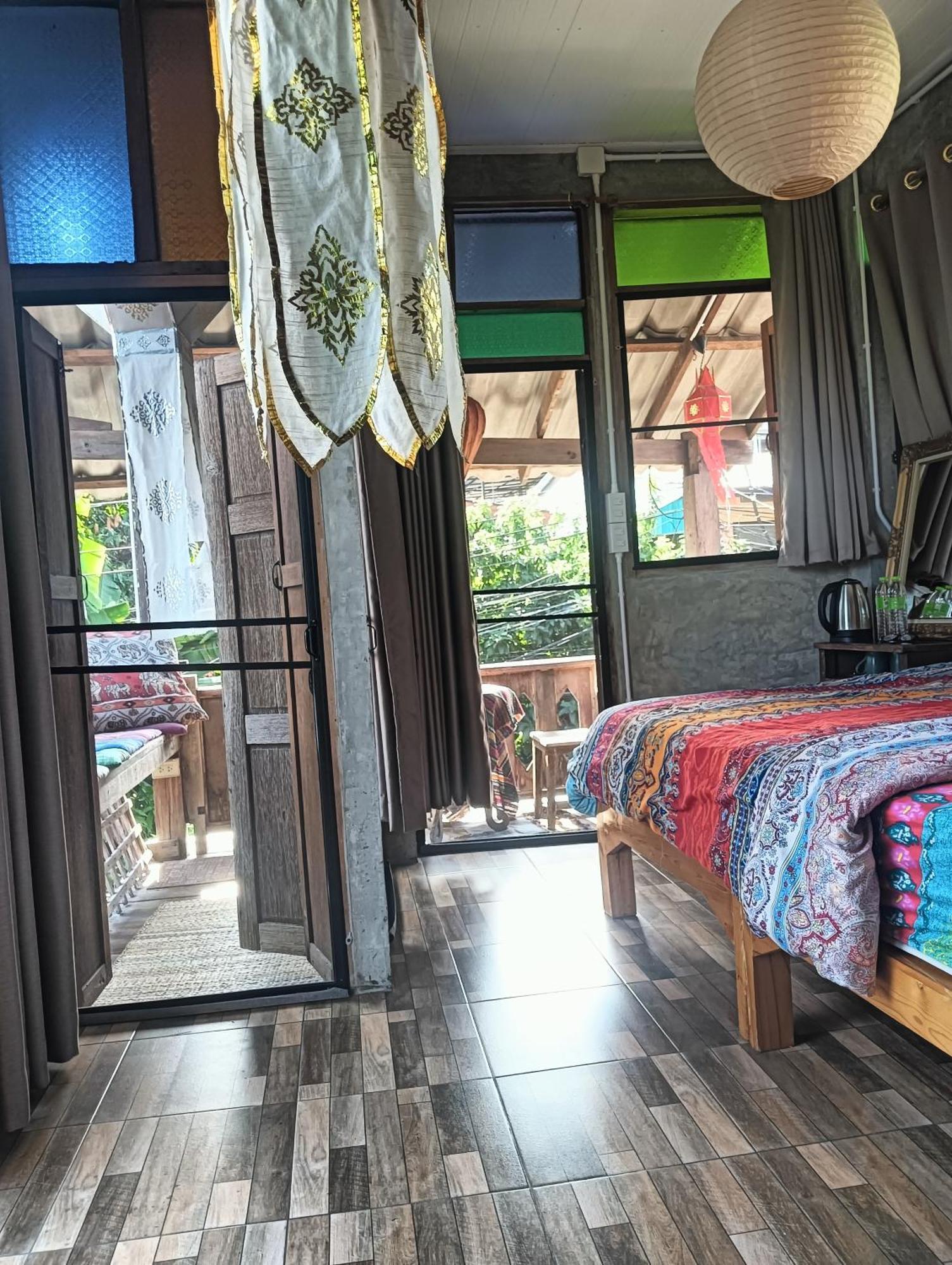 Huen Chiang Man Hostel (Adults Only) Чіангмай Екстер'єр фото